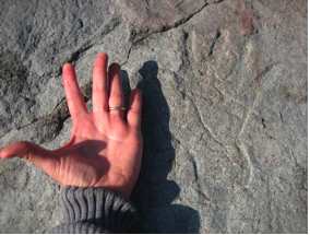 hand rock hand